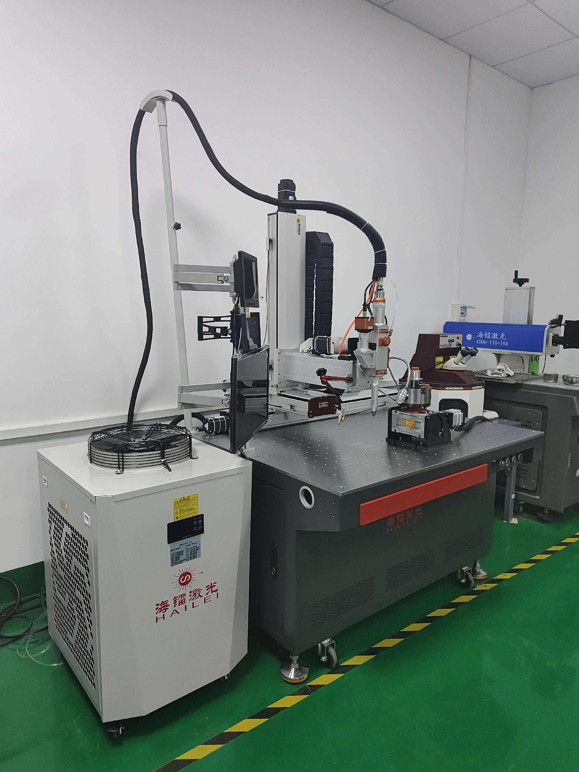 500W5轴QCW激光焊接机 (3).jpg
